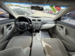 2011 Toyota Camry 4dr Sdn LE Auto