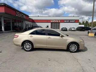 2011 Toyota Camry 4dr Sdn LE Auto