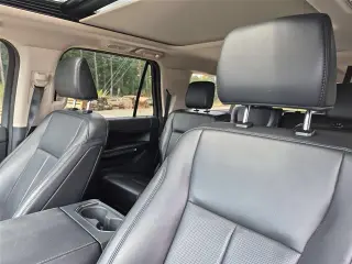 Ford Expedition MAX 2023 4x4 XLT 4dr SUV