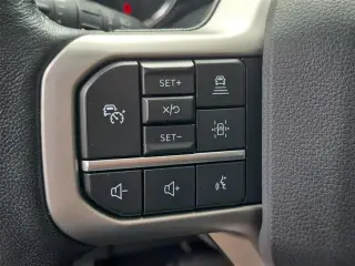 Ford Expedition MAX 2023 4x4 XLT 4dr SUV