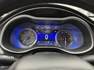 2015 Chrysler 200 4dr Sdn C FWD