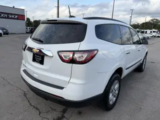 2017 Chevrolet Traverse LS