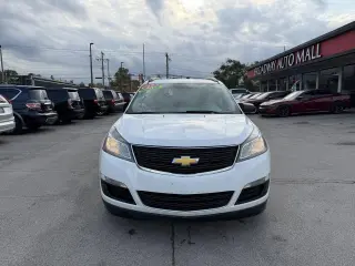 2017 Chevrolet Traverse LS