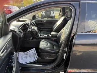 2016 Ford Edge 4dr Titanium AWD