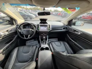 2016 Ford Edge 4dr Titanium AWD
