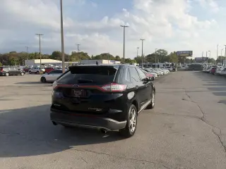 2016 Ford Edge 4dr Titanium AWD