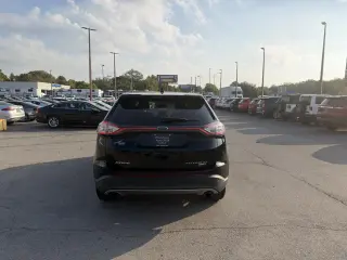 2016 Ford Edge 4dr Titanium AWD