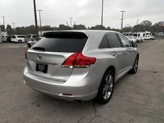 2011 Toyota Venza 4dr Wgn V6 AWD (Natl)