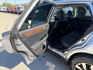 2016 Subaru Outback Limited