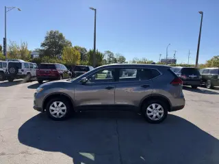 2017 Nissan Rogue AWD S
