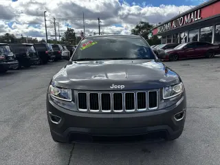 2016 Jeep Grand Cherokee 4WD 4dr Laredo