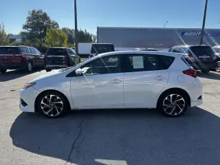 2018 Toyota Corolla iM 4D Hatchback