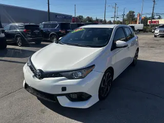 2018 Toyota Corolla iM 4D Hatchback