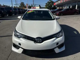 2018 Toyota Corolla iM 4D Hatchback