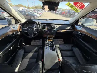 2018 Volvo XC90 T6