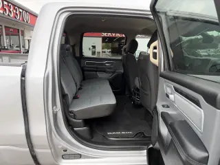 2020 RAM 1500 Big Horn 4x4 Crew Cab 5'7" Box