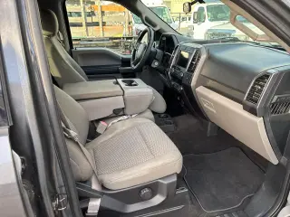 2019 Ford F-150 2WD SuperCrew 145" XLT