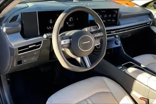 Hundai SONATA 2025 SEL 4dr Sedan
