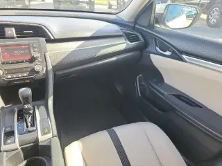 Honda Civic 2019 LX 4dr Sedan CVT