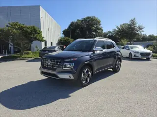 Hyundai VENUE 2026 SEL 4dr Crossover w/Two-Tone Roof
