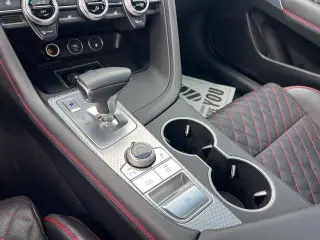 Genesis G70 2023 3.3T Estándar 4dr Sedán