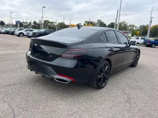 Genesis G70 2023 3.3T Estándar 4dr Sedán