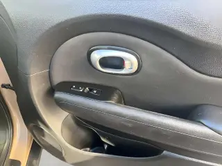 Kia Soul 2014 4dr Crossover 6A