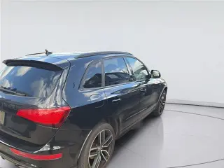 Audi SQ5 2017 con tracción en las cuatro ruedas AWD 3.0T quattro Premium Plus 4dr SUV