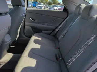 Hyundai ELANTRA 2023 SEL Sedán 4 puertas