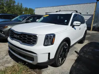 Kia Telluride 2023 AWD S 4dr SUV