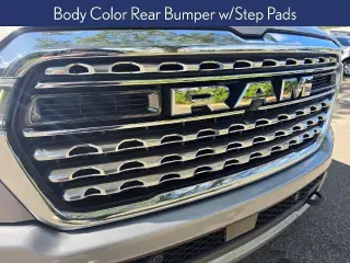 Ram 1500 2025 4x4 Limitado 4dr Cabina de Crew 5.6 ft. Pickup