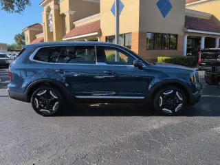 Kia Telluride 2025 EX 4dr SUV
