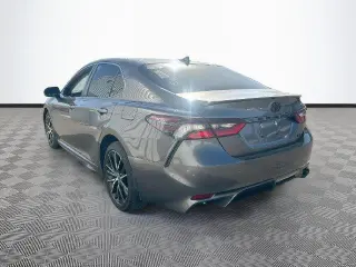 Toyota Camry 2024 SE 4dr Sedán