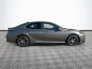 Toyota Camry 2024 SE 4dr Sedán