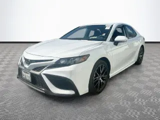 Toyota Camry 2024 SE 4dr Sedán