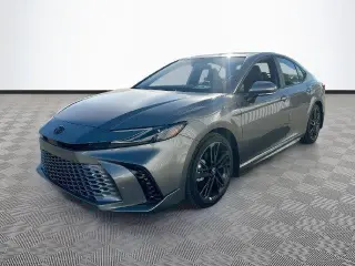 Toyota Camry 2026 SE 4dr Sedán