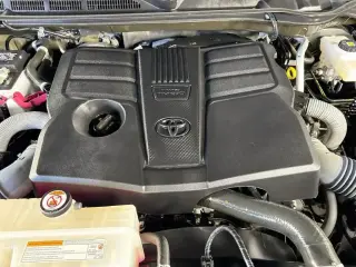 Toyota Tundra 2024 4x4 SR5 4dr CrewMax Cab Pickup SB