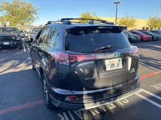 Toyota RAV4 Híbrido 2016 AWD XLE 4dr SUV