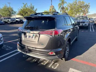 Toyota RAV4 Híbrido 2016 AWD XLE 4dr SUV