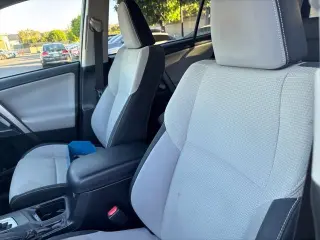 Toyota RAV4 Híbrido 2016 AWD XLE 4dr SUV