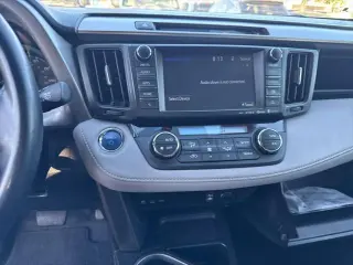 Toyota RAV4 Híbrido 2016 AWD XLE 4dr SUV
