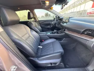 Nissan Rogue 2025 Platinum 4dr Crossover