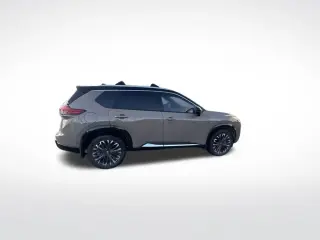 Nissan Rogue 2025 Platinum 4dr Crossover