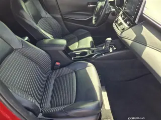 Toyota Corolla 2020 XSE 4dr Sedán