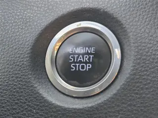 Toyota Corolla 2020 XSE 4dr Sedán