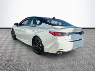 Toyota Camry 2026 SE 4dr Sedan
