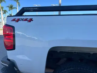 Chevrolet Silverado 2500HD 2019 4x4 Work Truck 4dr Crew Cab SB