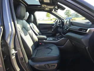 Toyota Highlander 2023 XSE 4dr SUV