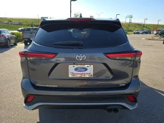 Toyota Highlander 2023 XSE 4dr SUV