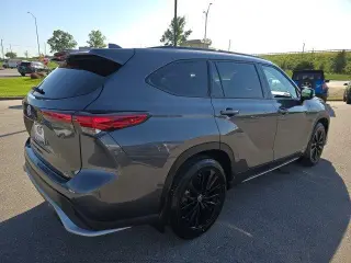 Toyota Highlander 2023 XSE 4dr SUV